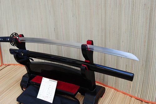Gefaltetes Samurai Katana Schwert